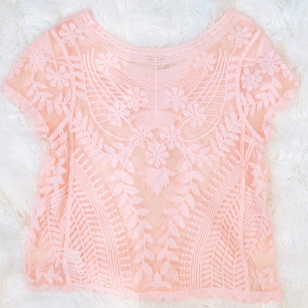 Express Lace Floral Top - Picture 2 of 4